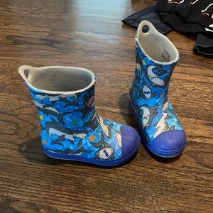 Crocs rain boots sz 8